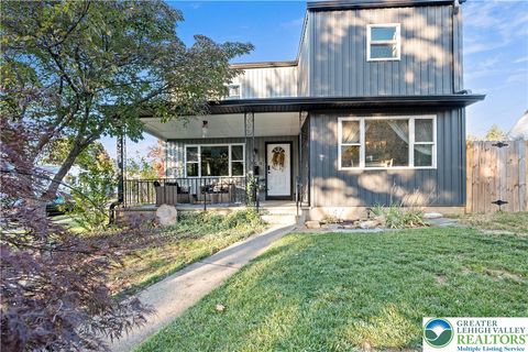 Photo of 303 College Drive, Allentown, PA 18104 (MLS # 767228) Photo of 303 College Drive, Allentown, PA 18104 (MLS # 767228)