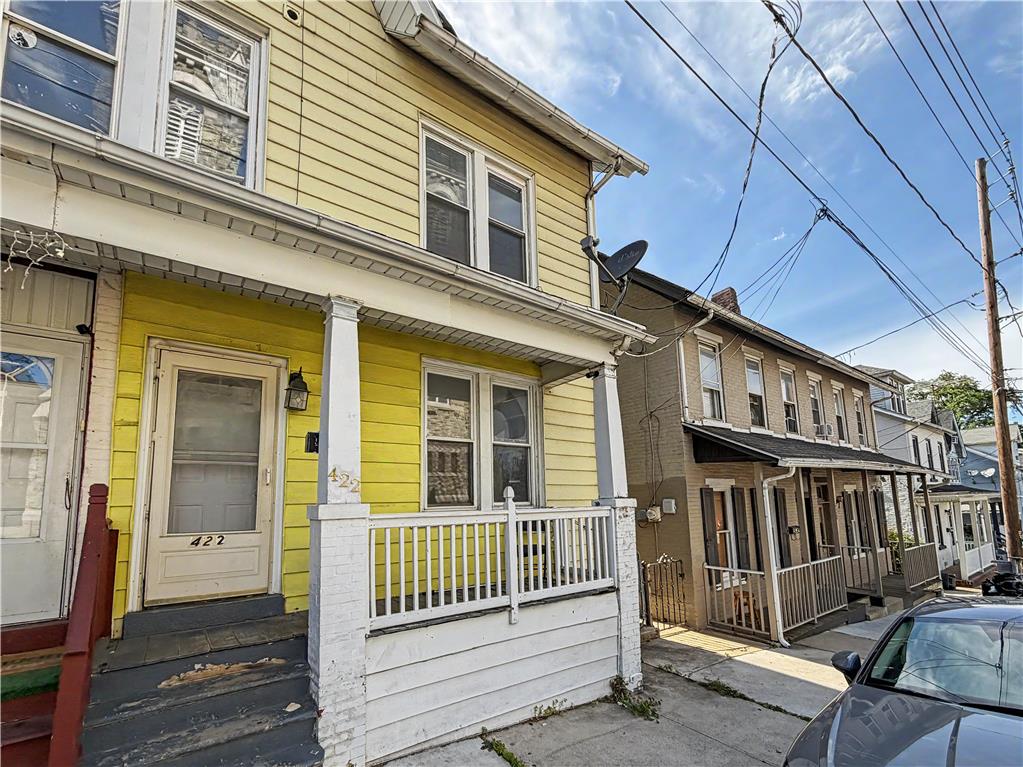 422 Carlton Avenue