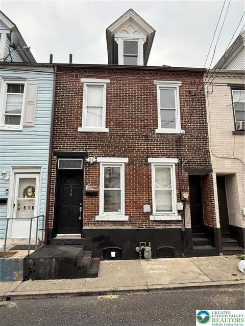 Photo of 518 Oak Street, Allentown, PA 18102 (MLS # 762507) Photo of 518 Oak Street, Allentown, PA 18102 (MLS # 762507)