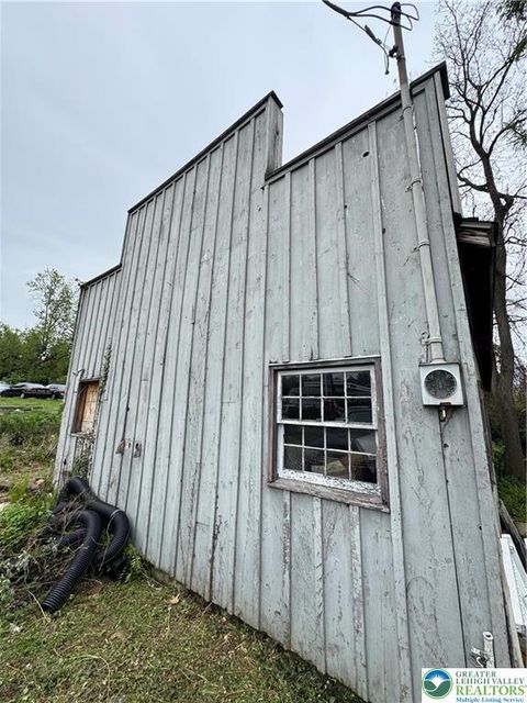 3282 Easton Avenue Bethlehem Twp PA 18020