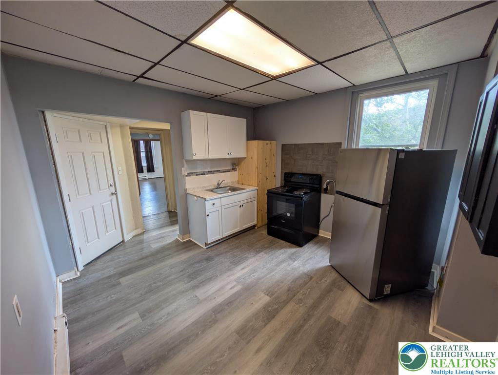 729 E 4th Street Apt 2