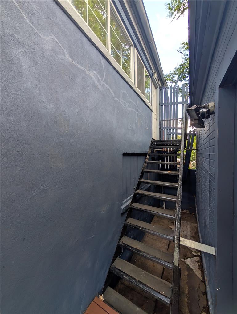 539 Atlantic Street Apt 2