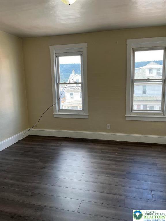 Lansford Boro, Pennsylvania 18232, United States, 4 Bedrooms Bedrooms, ,3 BathroomsBathrooms,Residential,Pending,203788