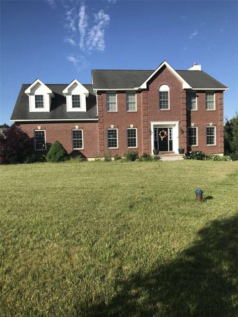 Photo of 211 Bushkill Terr TER, Bushkill Twp, PA 18064 (MLS # 779686)