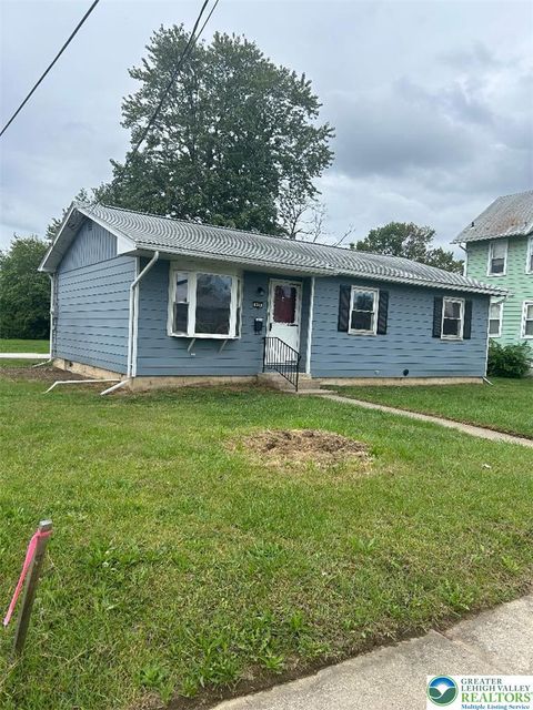 Photo of 858 N Van Buren Street, Allentown, PA 18109 (MLS # 774490)
