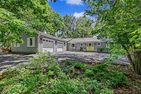 Homes For Sale - 129 Wagoner Lane<br/> Hawley, PA 18428