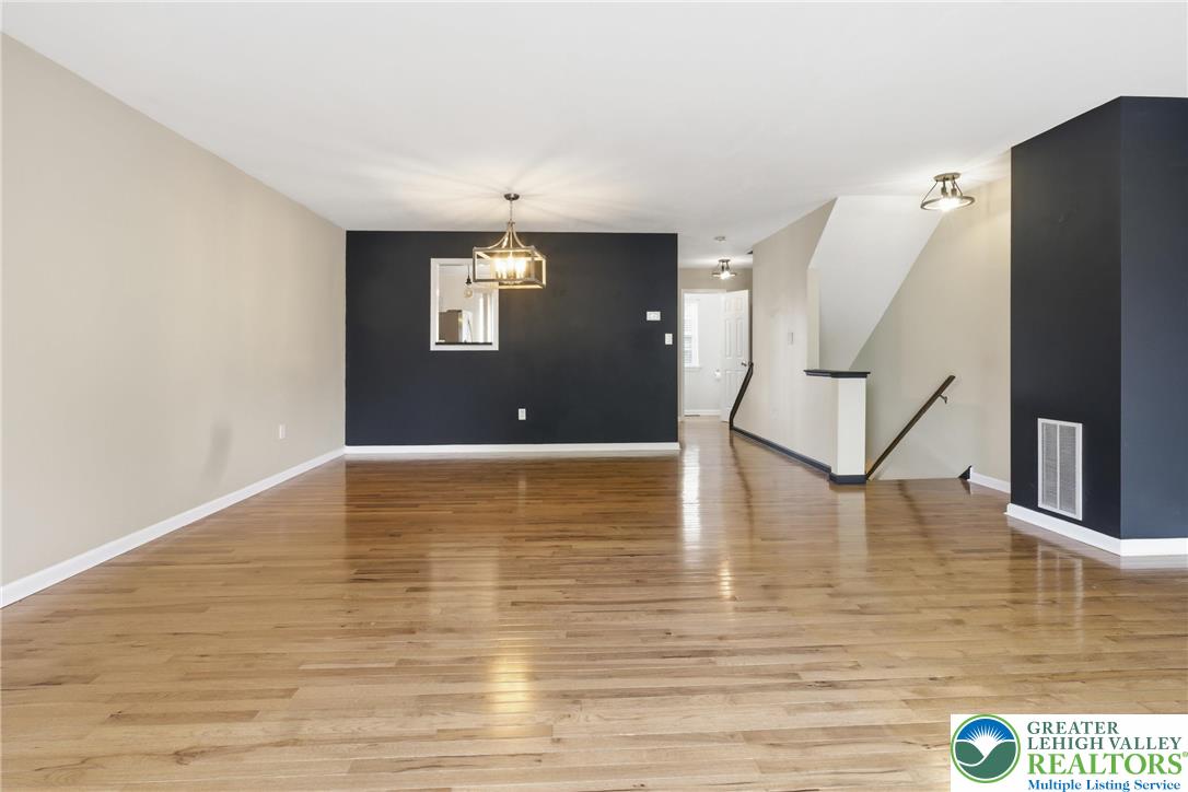 2847 Sequoia Drive