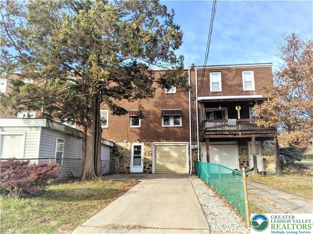 703 Spring Street