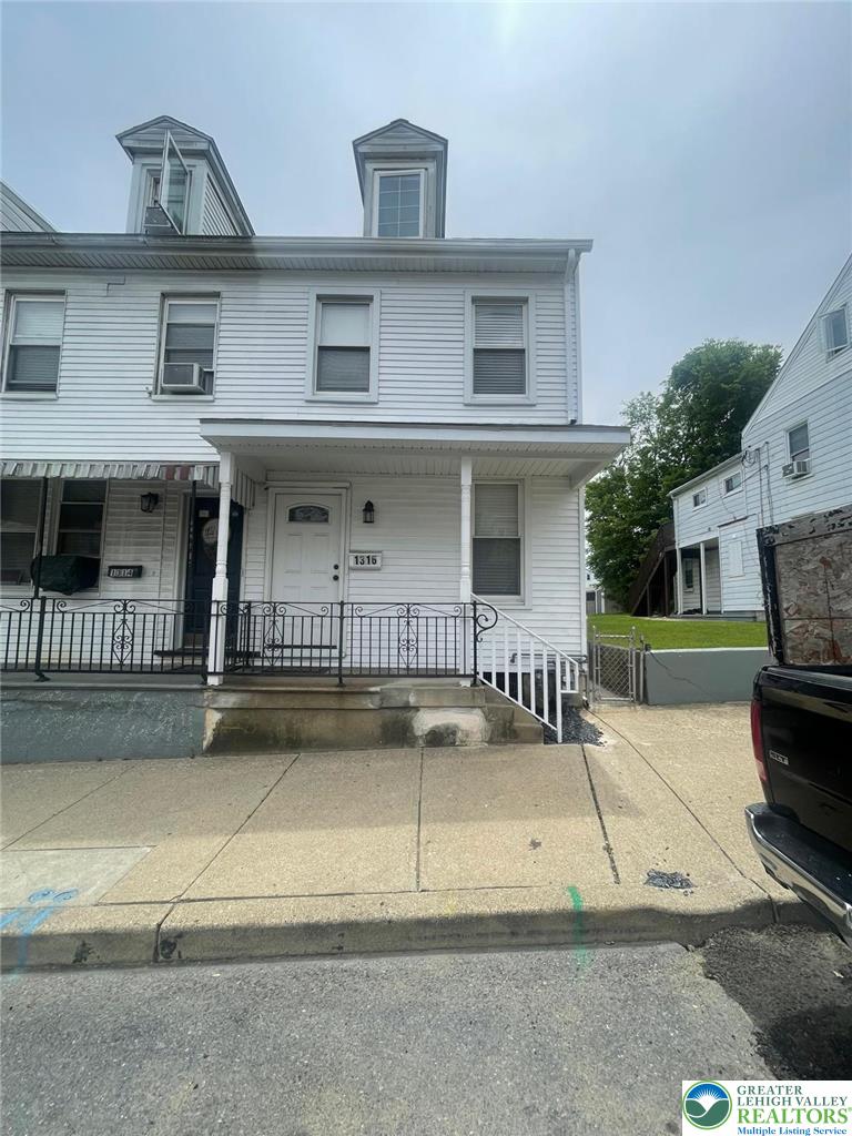 1316 Ferry Street