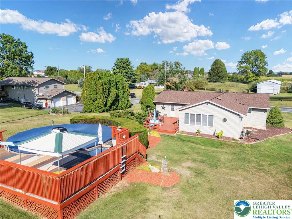 Longswamp Twp, Pennsylvania 19539, United States, 3 Bedrooms Bedrooms, ,2 BathroomsBathrooms,Residential,Pending,214765