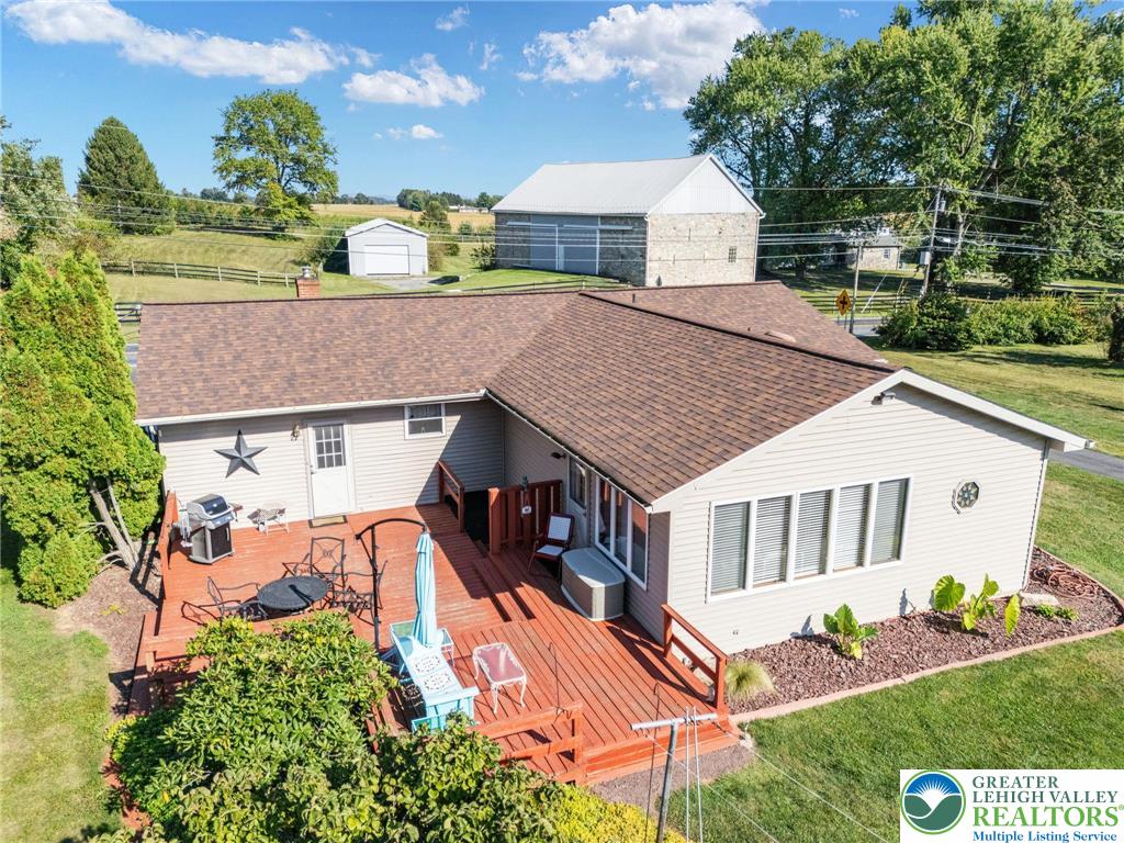 Longswamp Twp, Pennsylvania 19539, United States, 3 Bedrooms Bedrooms, ,2 BathroomsBathrooms,Residential,Pending,214765