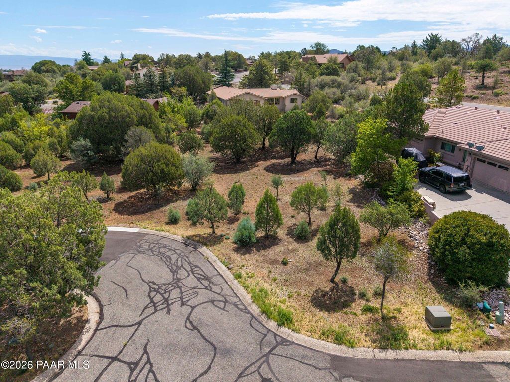 Photo of 25 N Woodridge Circle, Prescott, AZ 86303 (MLS # 1083661)