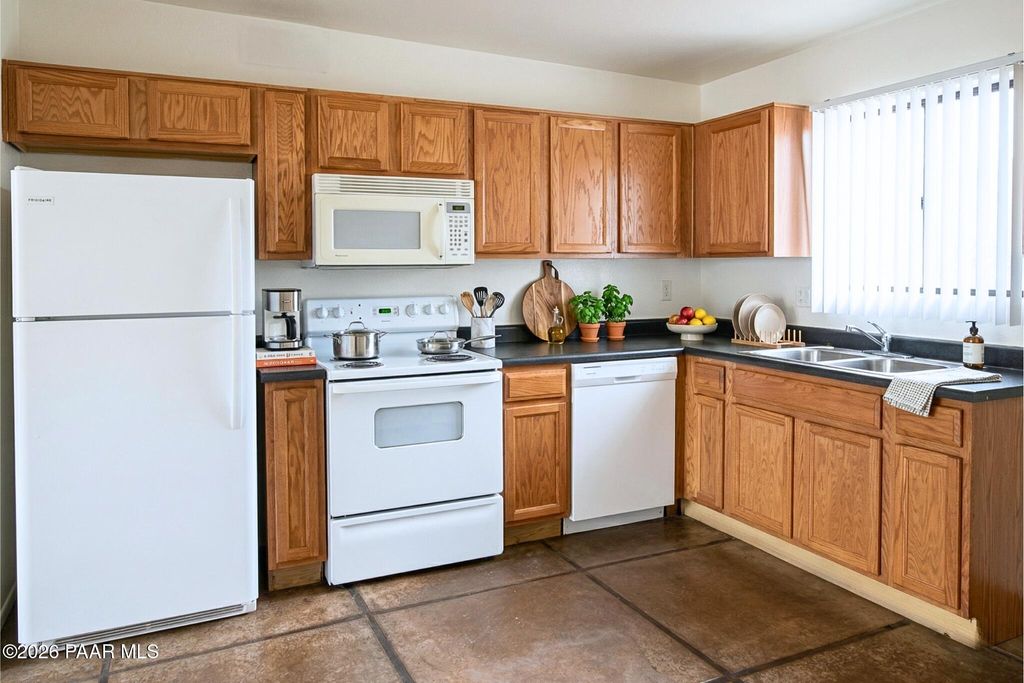 Photo of 354 W Delano Street #2, Tucson, AZ 85705 (MLS # 1081158)