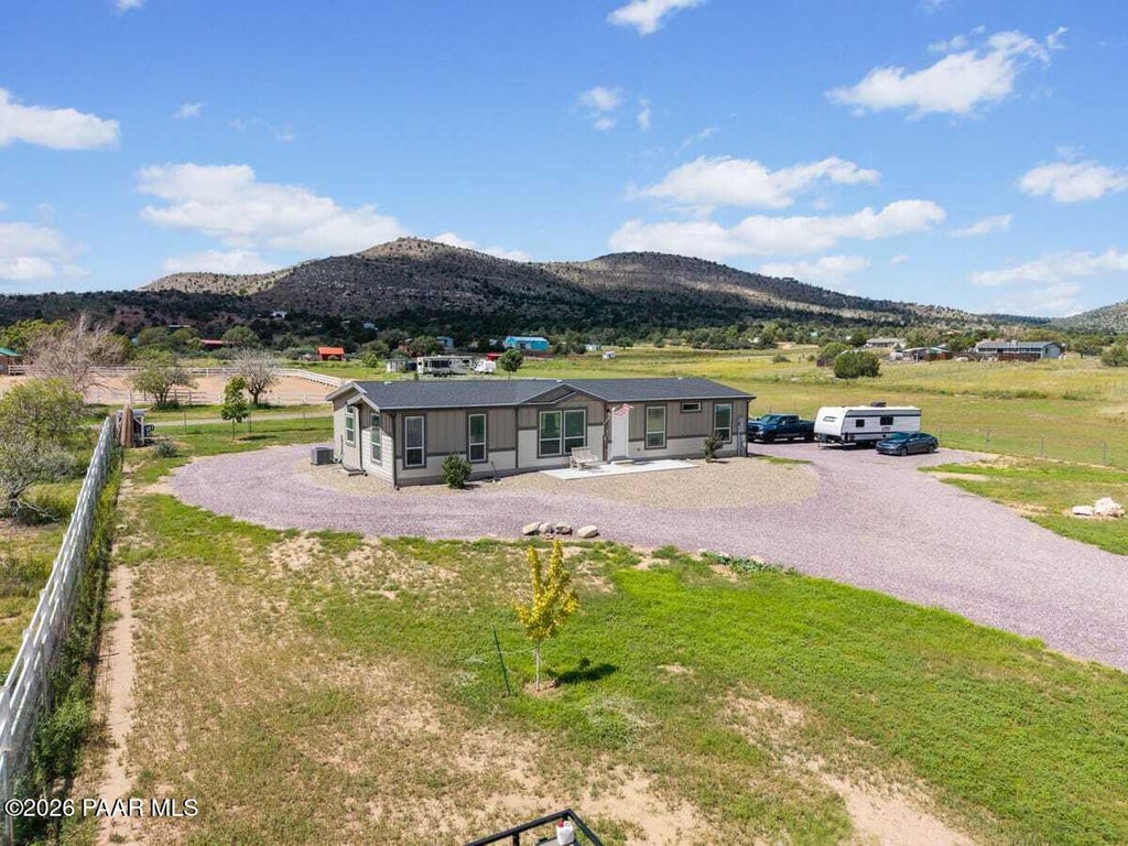 Photo of 2380 N Cherokee Drive, Chino Valley, AZ 86323 (MLS # 1084743)