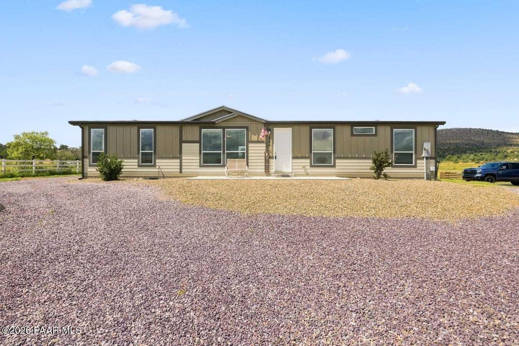 Photo of 2380 N Cherokee Drive, Chino Valley, AZ 86323 (MLS # 1084743)