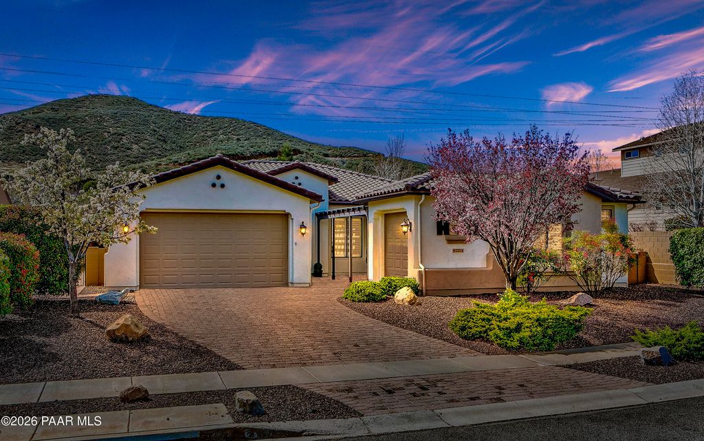 Photo of 7216 Sienna Springs Lane, Prescott Valley, AZ 86314 (MLS # 1080418)