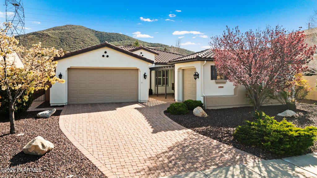 Photo of 7216 Sienna Springs Lane, Prescott Valley, AZ 86314 (MLS # 1080418)