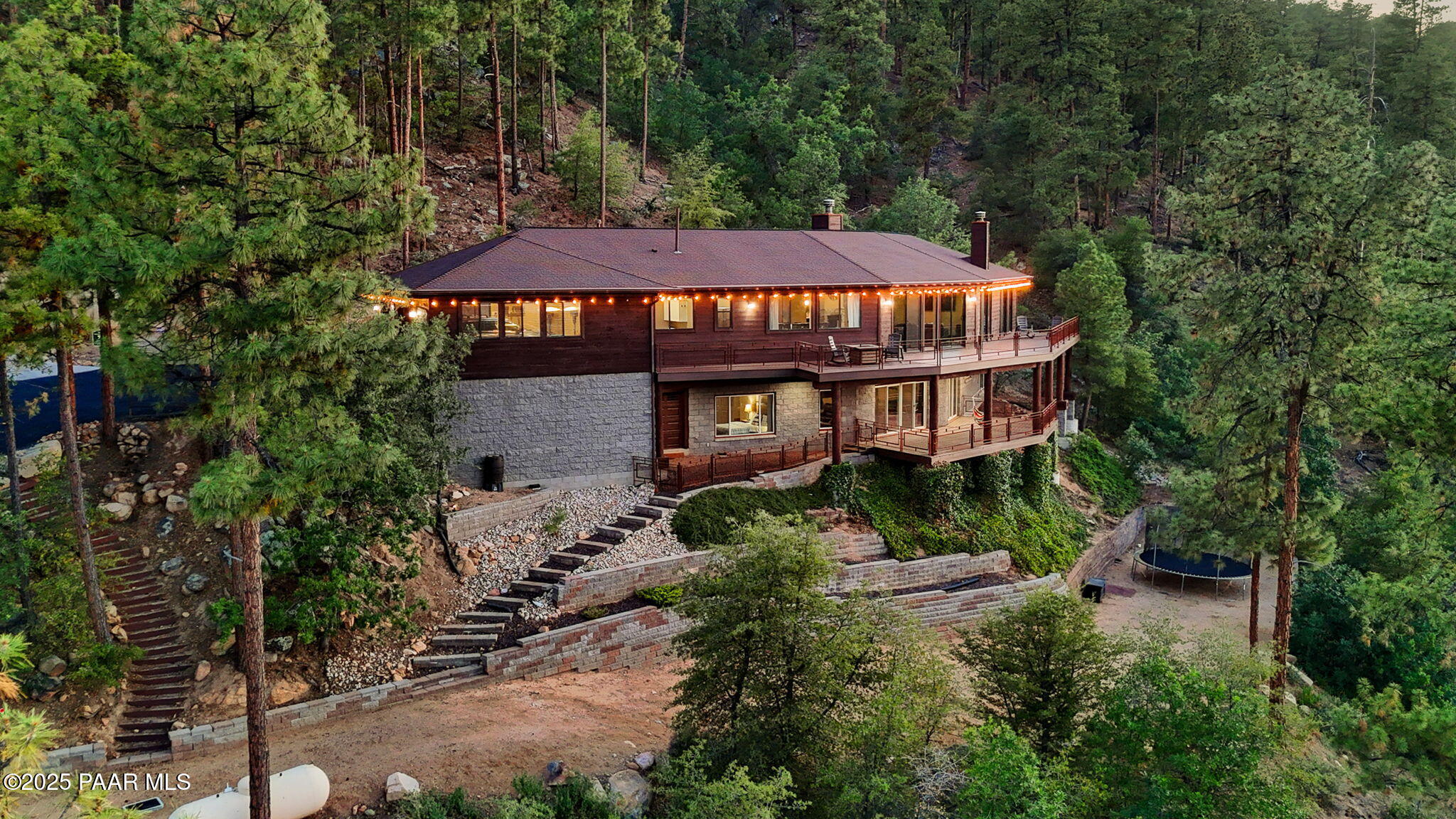 2700 W Butterfly Rdg