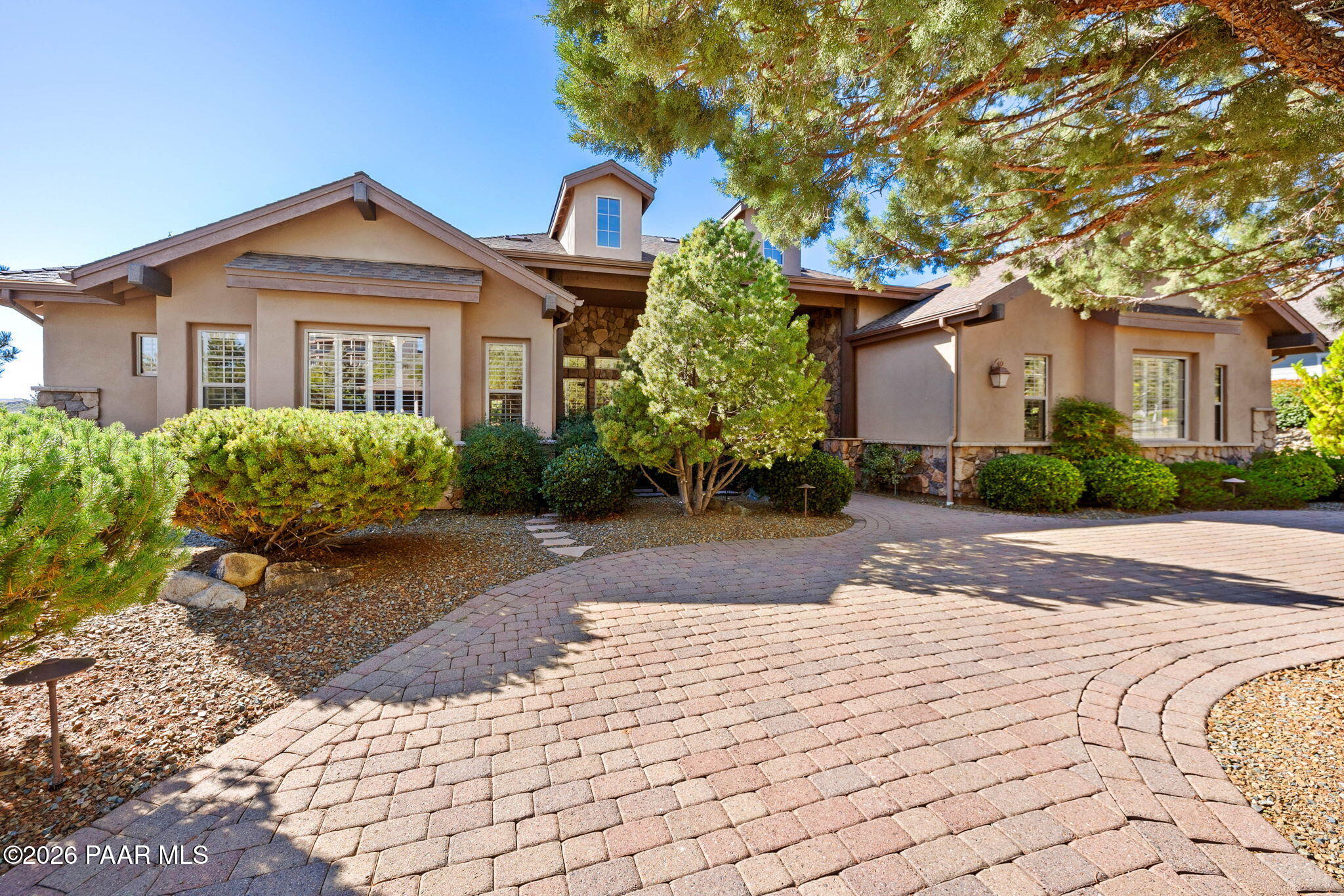 1968 Bloomingdale Drive