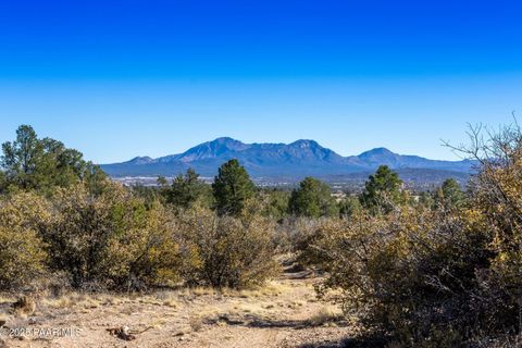 Photo of 1 N Las Vegas Road, Prescott, AZ 86305 (MLS # 1078065)