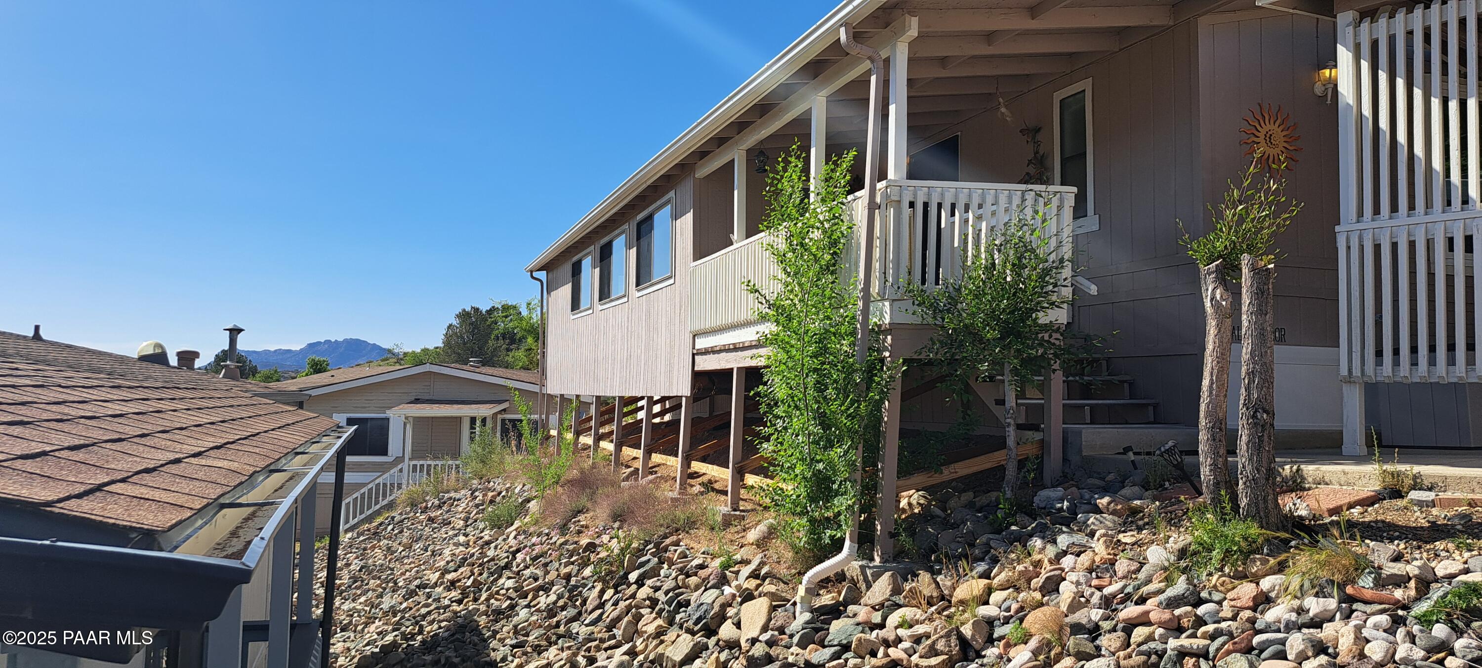 2173 Hillside Terrace Road