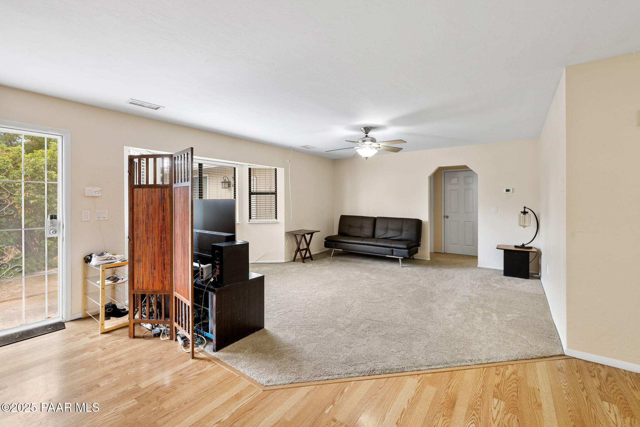 7385 E Grandview Drive
