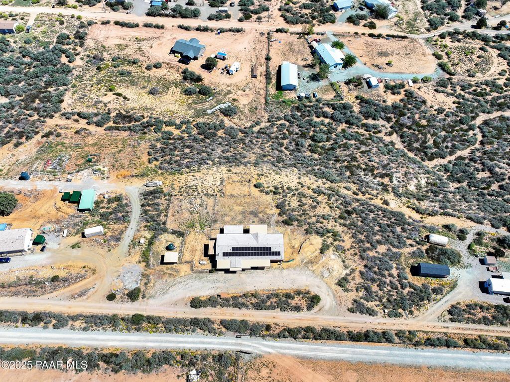 Photo of 1625 N Javalina Trail, Dewey-Humboldt, AZ 86327 (MLS # 1077073)
