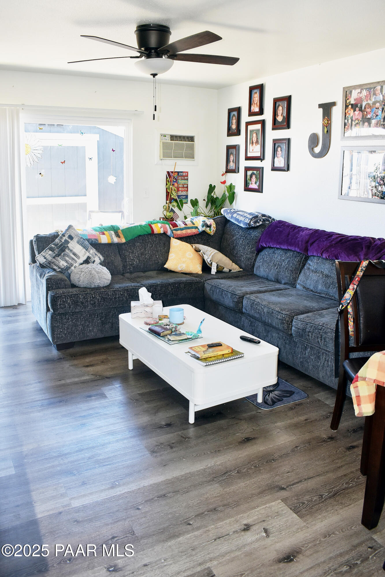3281 N Yavapai Road