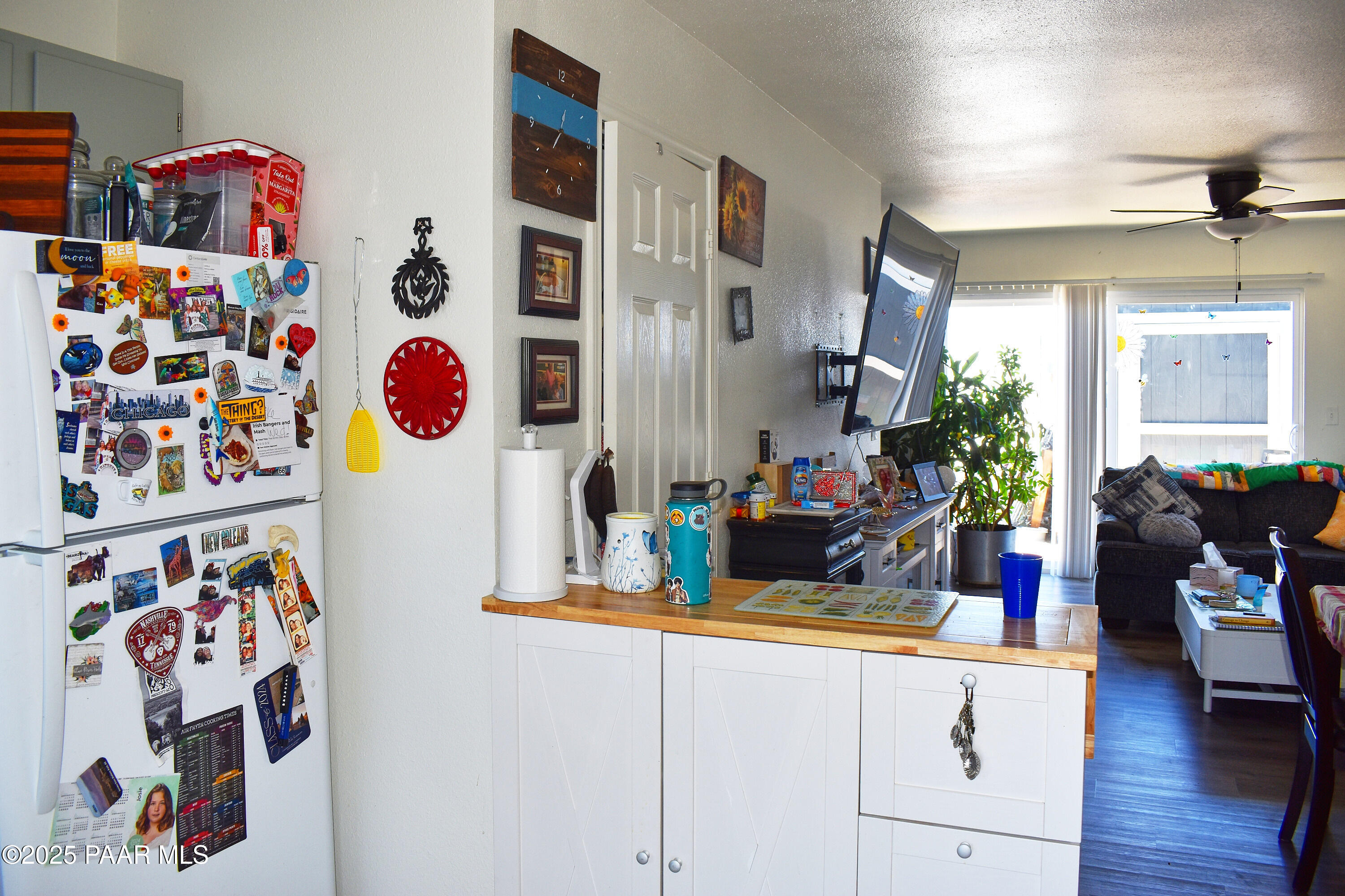 3281 N Yavapai Road