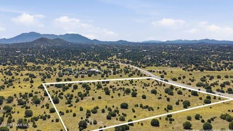 Photo of 4920 W Sterling Ranch Road, Prescott, AZ 86305 (MLS # 1085706)