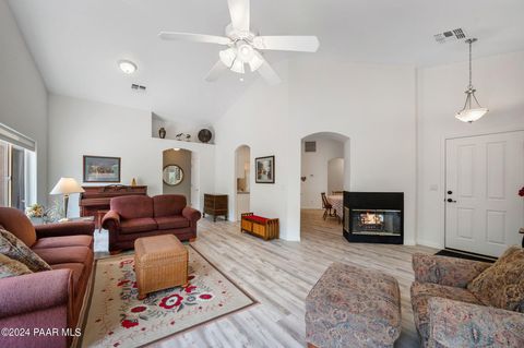Single Family Residence in Prescott AZ 1034 Sunrise Boulevard 5.jpg
