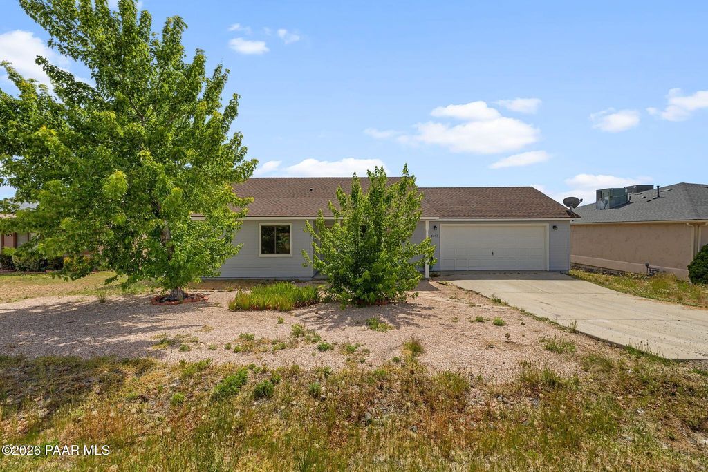 Photo of 6017 N Tower Lane, Prescott Valley, AZ 86314 (MLS # 1080866)