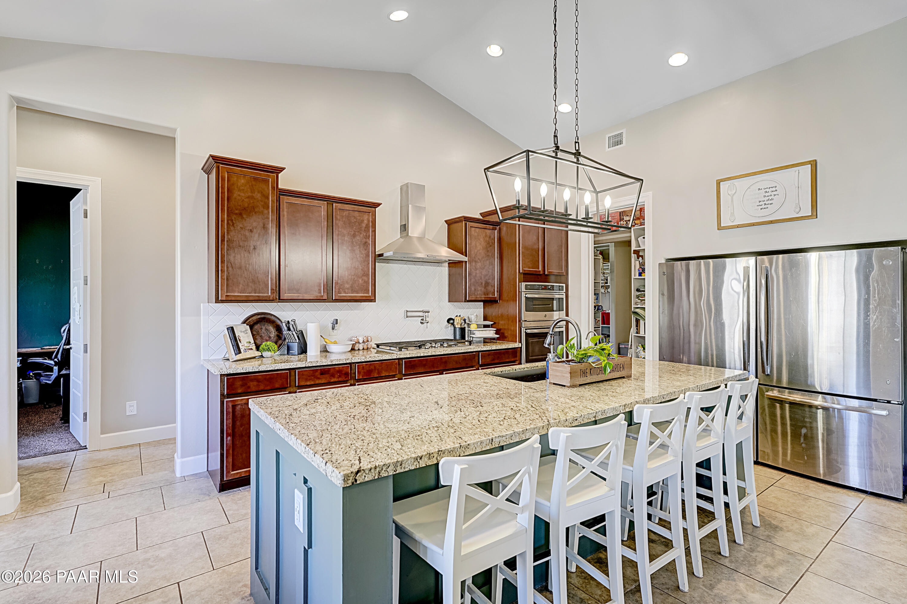 2032 Summer View Drive