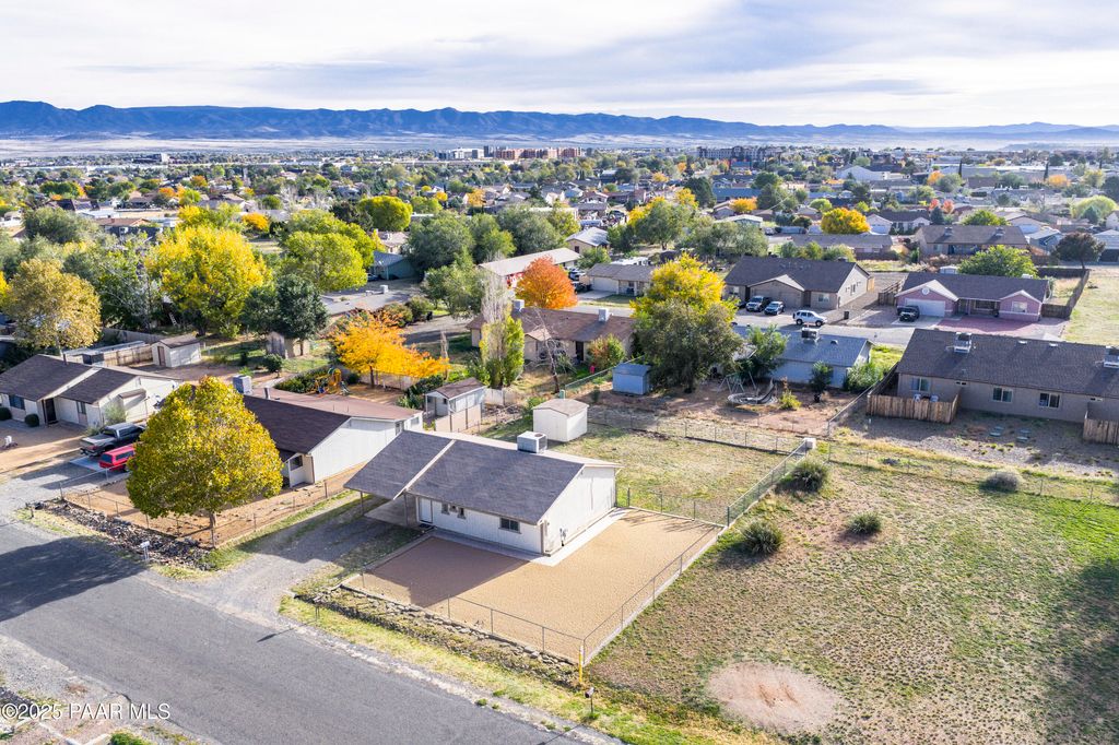 Photo of 2897 N Indian Wells Drive, Prescott Valley, AZ 86314 (MLS # 1077677)