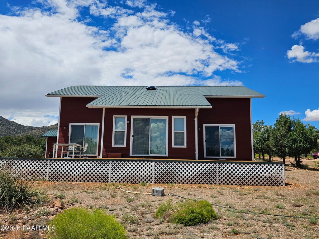 Photo of 10664 E Austin Loop, Kingman, AZ 86401 (MLS # 1082923)