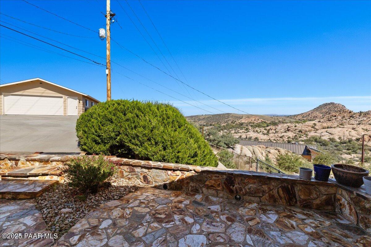 4475 N Hilltop Circle