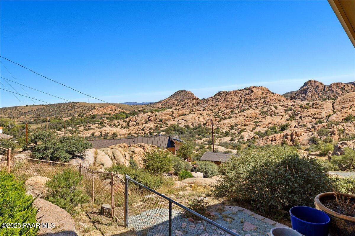 4475 N Hilltop Circle