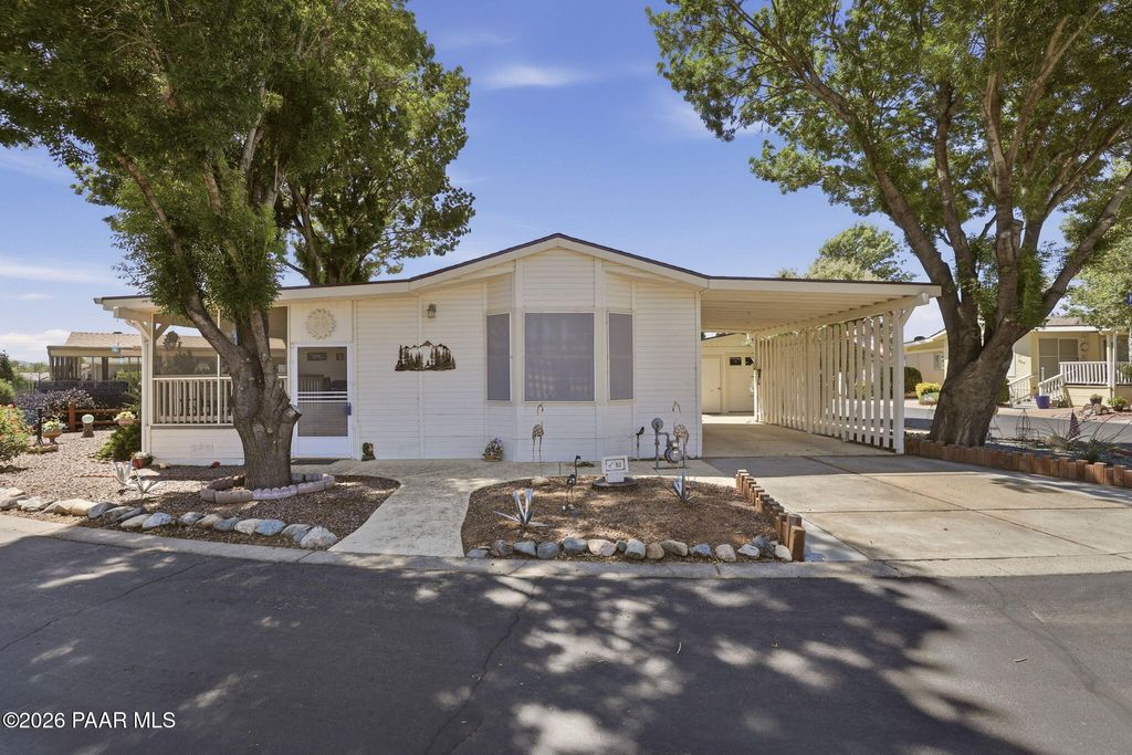 Photo of 907 N Mesquite Tree Drive #52, Prescott Valley, AZ 86327 (MLS # 1082437)