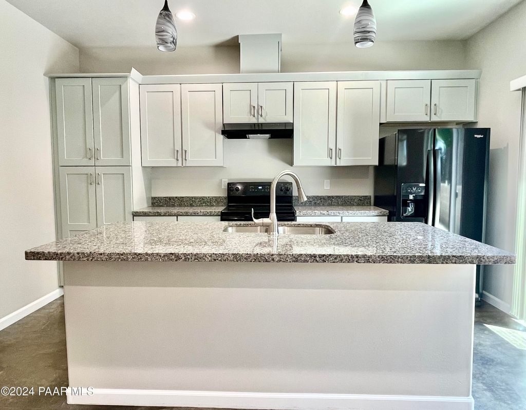 Photo of 720 N Walnut Street #11, Prescott, AZ 86301 (MLS # 1078097)