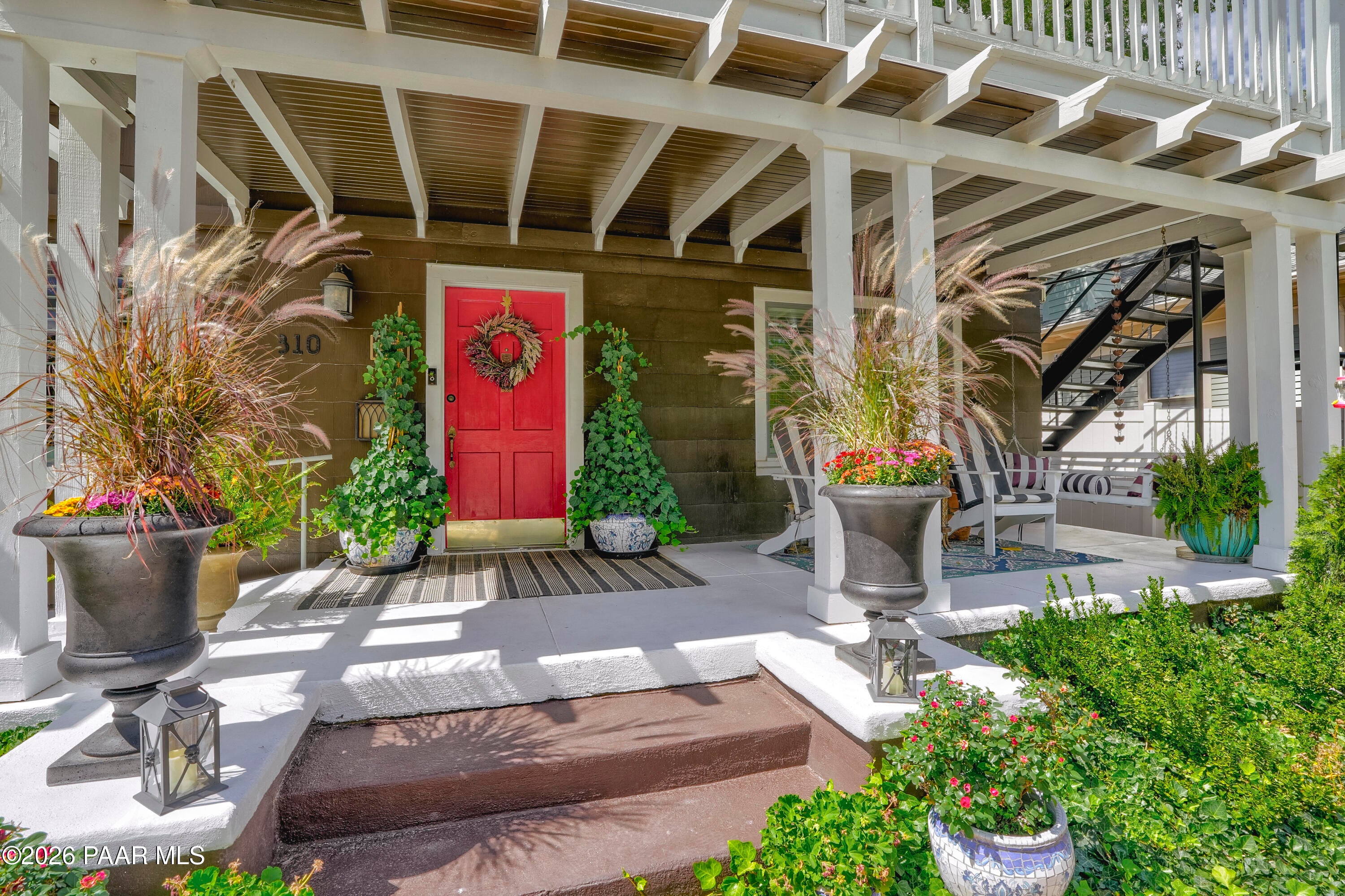 310 S Mount Vernon Avenue
