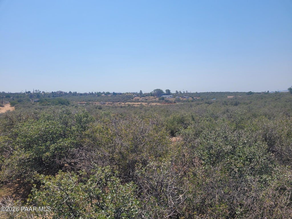 Photo of 8155 W Barrington Road, Wilhoit, AZ 86332 (MLS # 1084296)