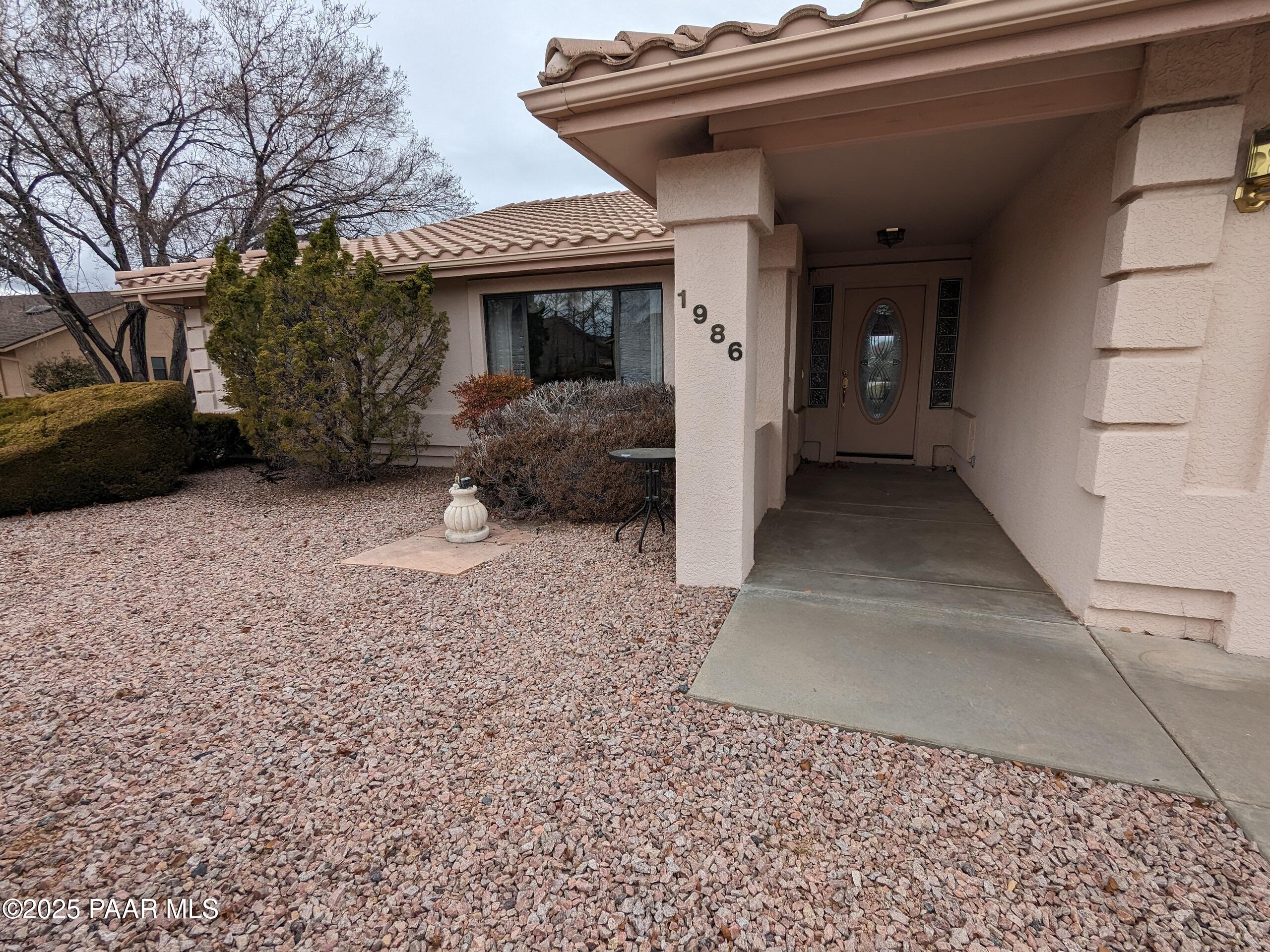 1986 Golf View Lane