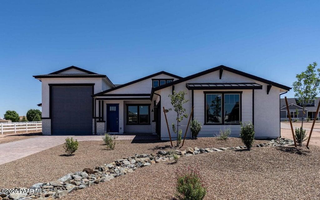 Photo of 2535 Dillon Boulevard, Chino Valley, AZ 86323 (MLS # 1079191)