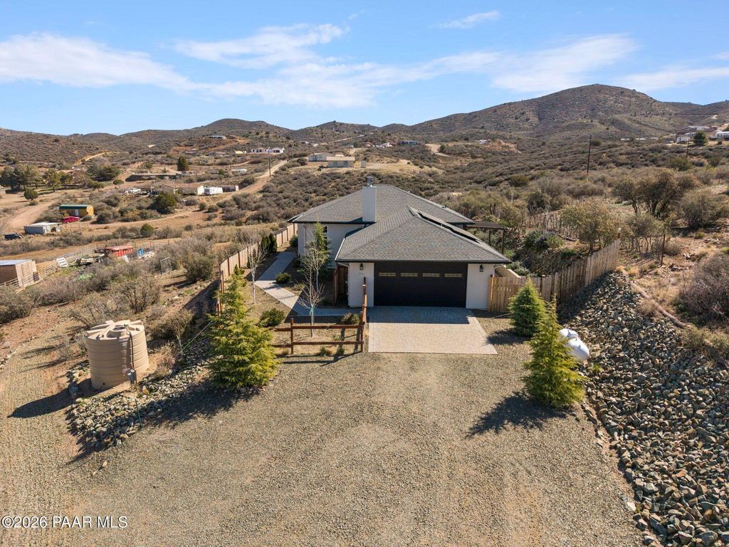 Photo of 2941 S Mingus Mountain Lane, Dewey-Humboldt, AZ 86329 (MLS # 1079998)
