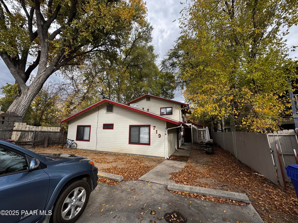 Photo of 719 Bird Street #B, Prescott, AZ 86301 (MLS # 1077948)