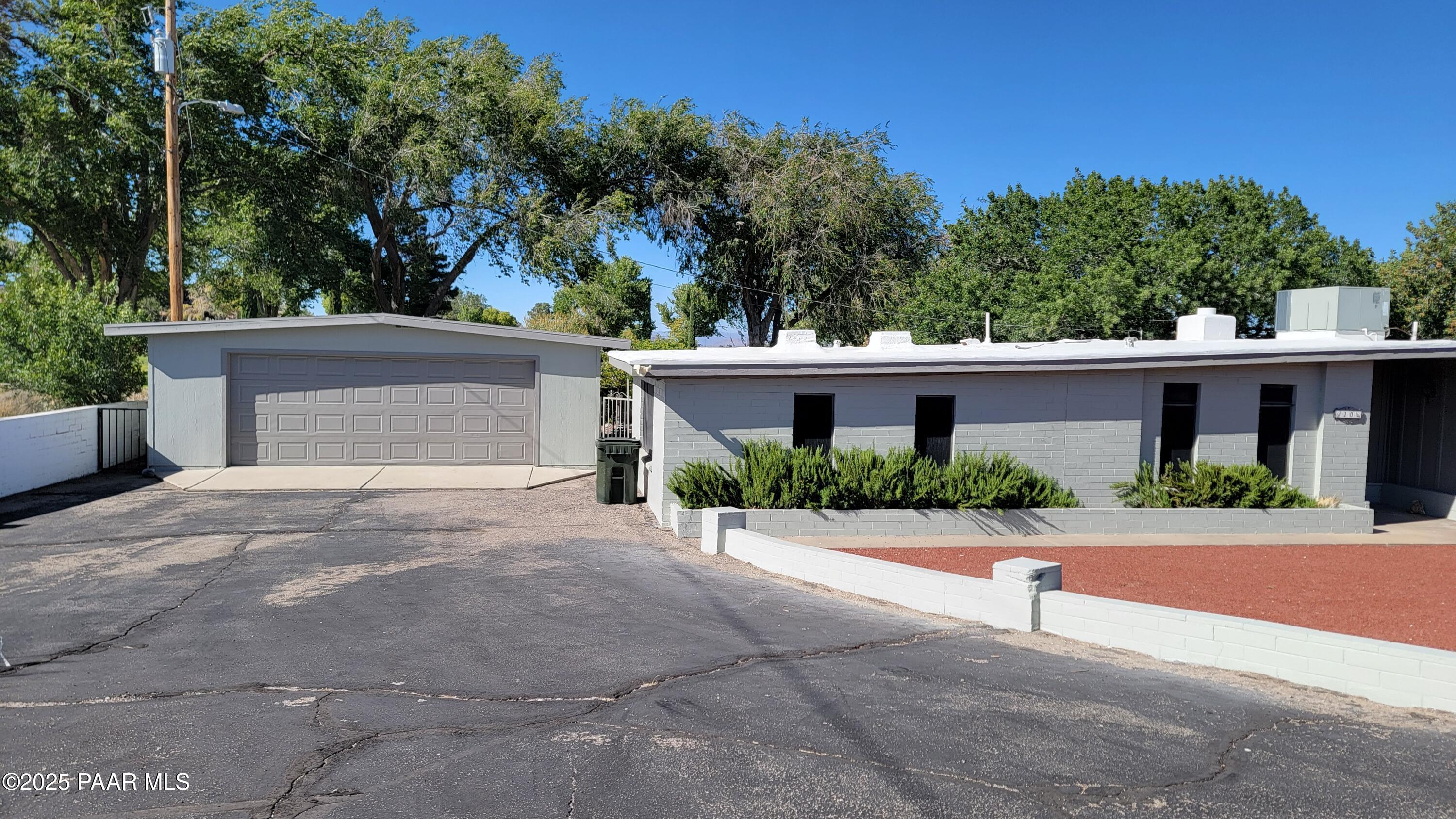 10 Palo Christi Road