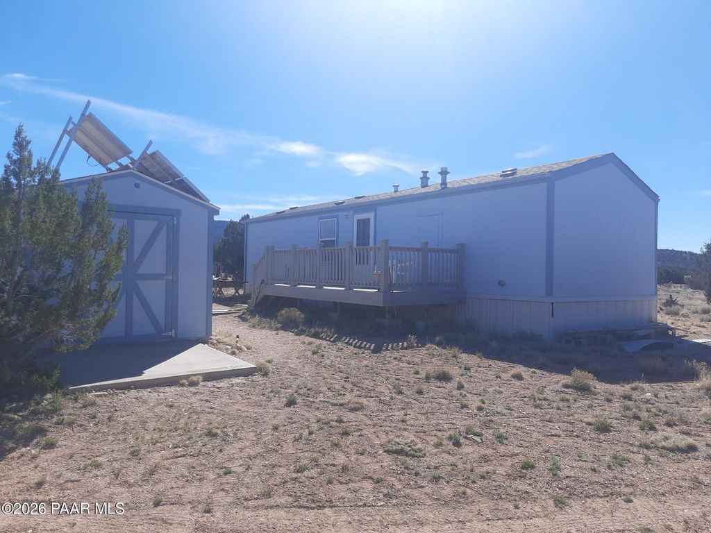Photo of 37500 W Bullet Road, Seligman, AZ 86337 (MLS # 1080640)