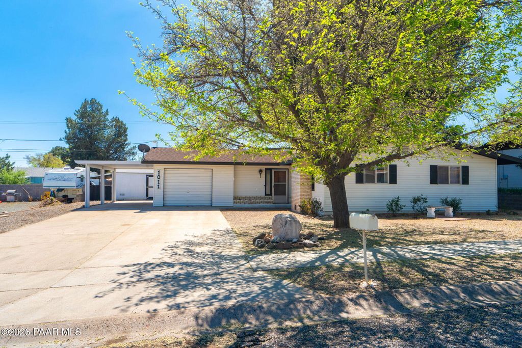 Photo of 1011 E Ash Drive, Cottonwood, AZ 86326 (MLS # 1080597)