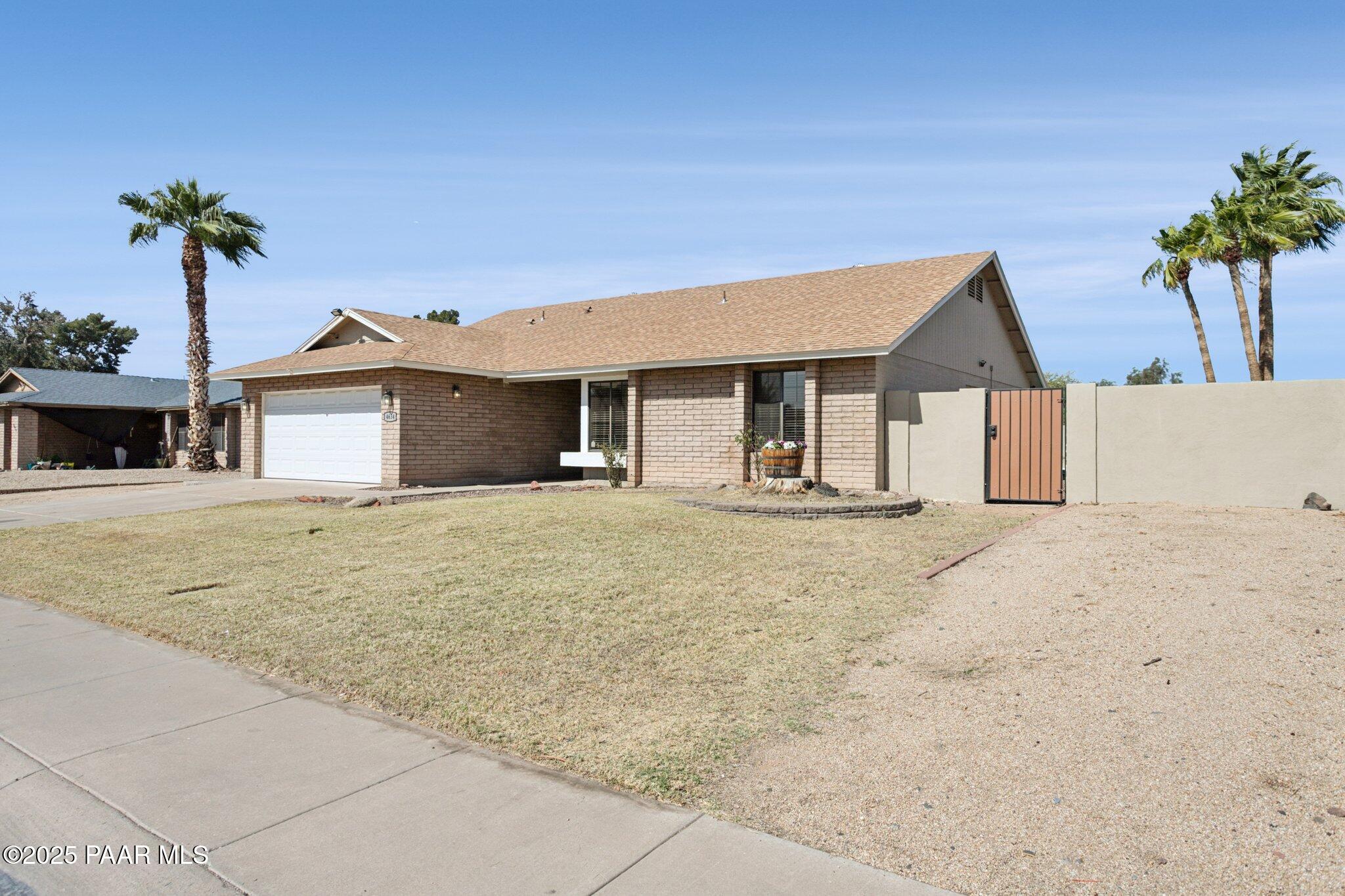 4634 W Aire Libre Avenue
