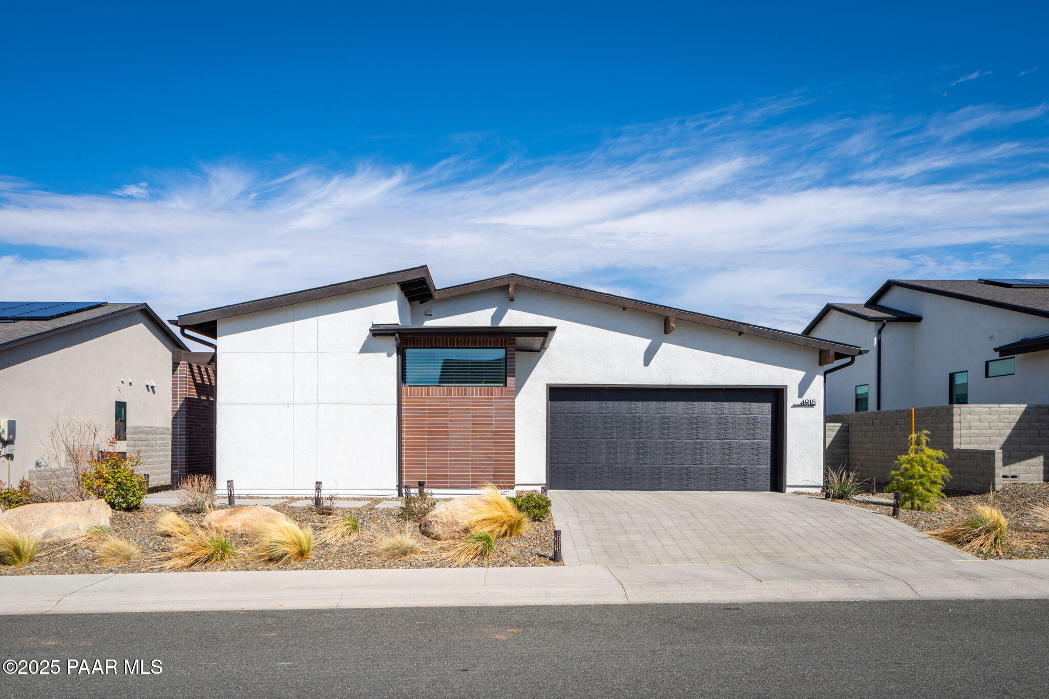 4915 N Yorkshire Loop